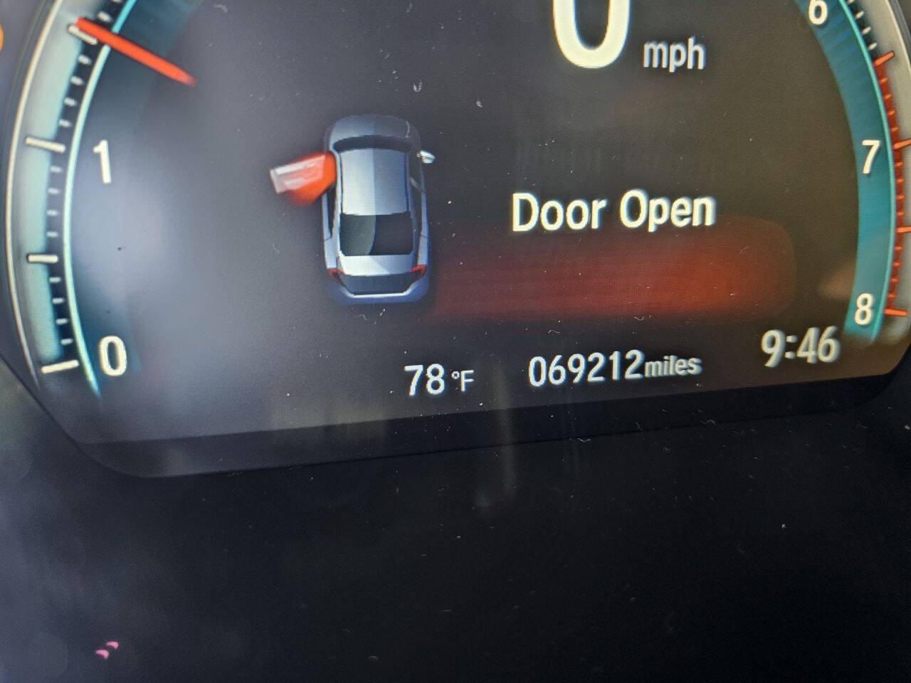 Used 2019 Honda Civic Touring image 14