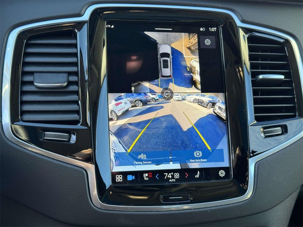 Certified 2024 Volvo XC90 B6 Ultimate w/ Protection Package Premier image 26