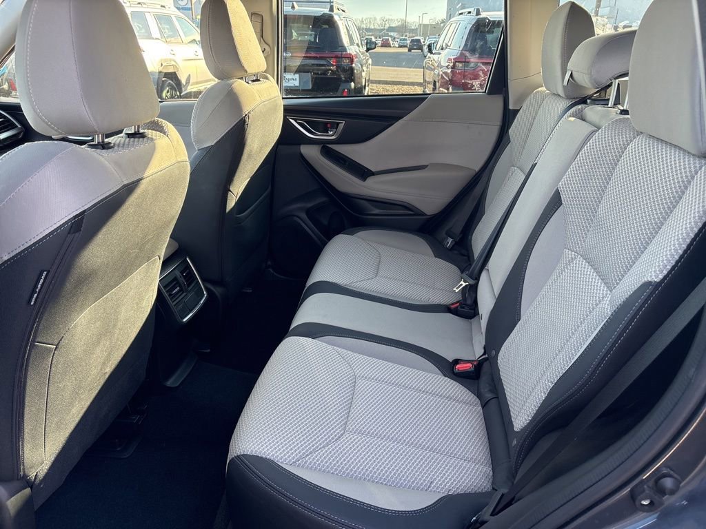 Certified 2023 Subaru Forester Premium AWD/4WD image 12