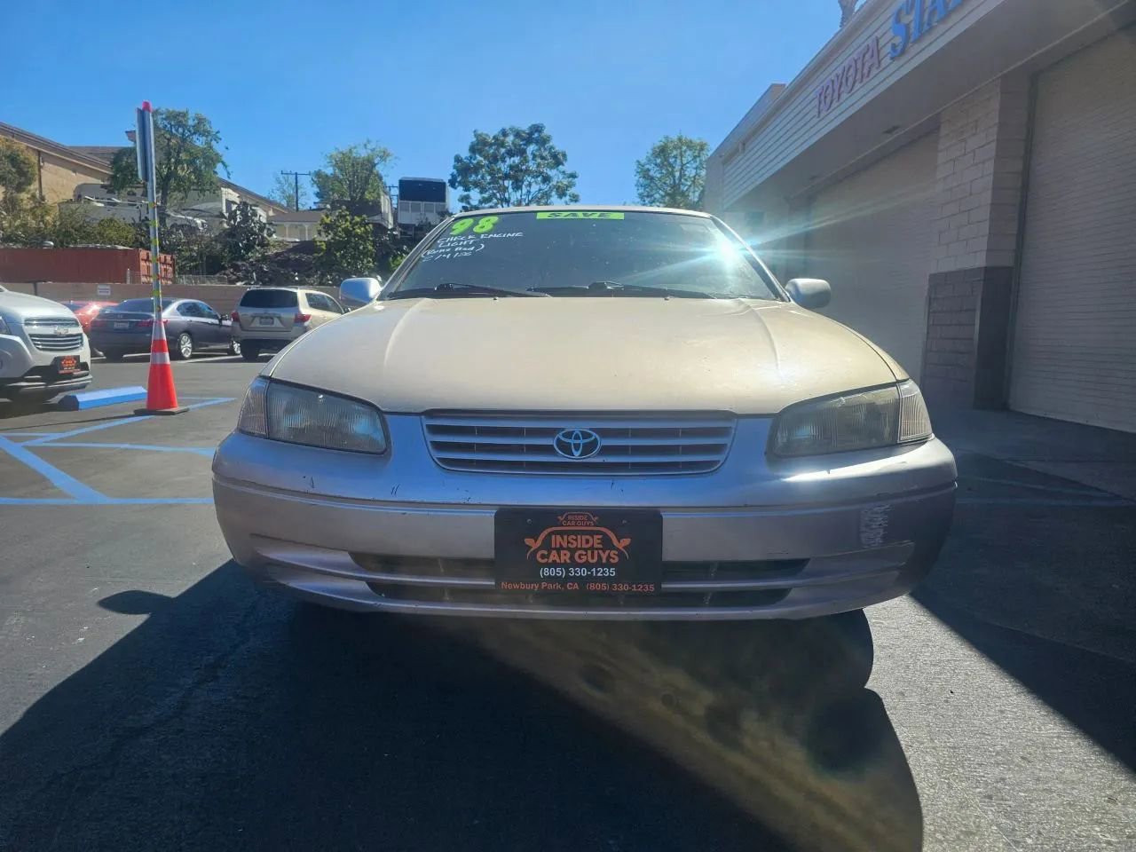 Used 1998 Toyota Camry LE FWD image 8