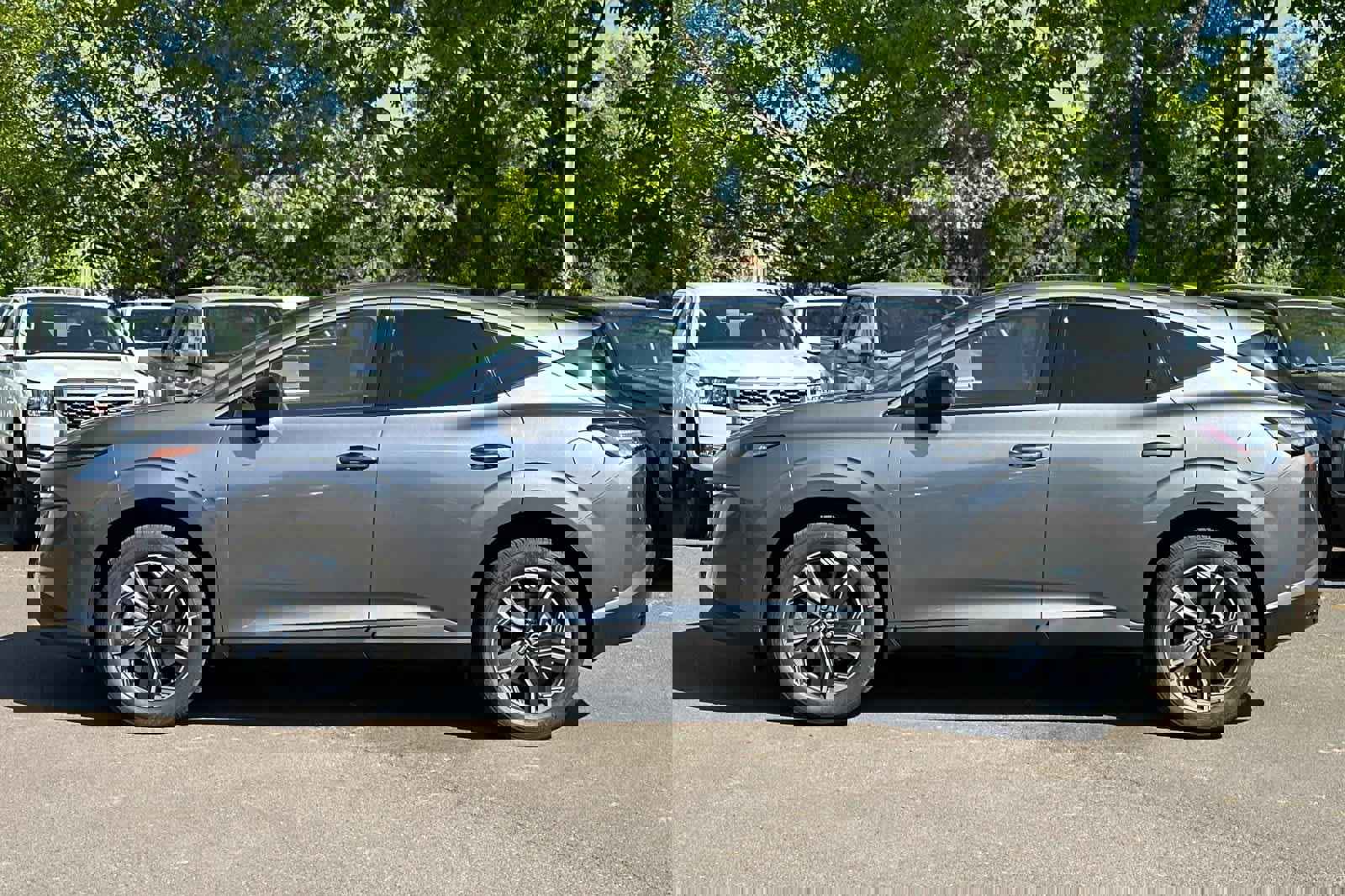 New 2025 Nissan Murano SV image 5