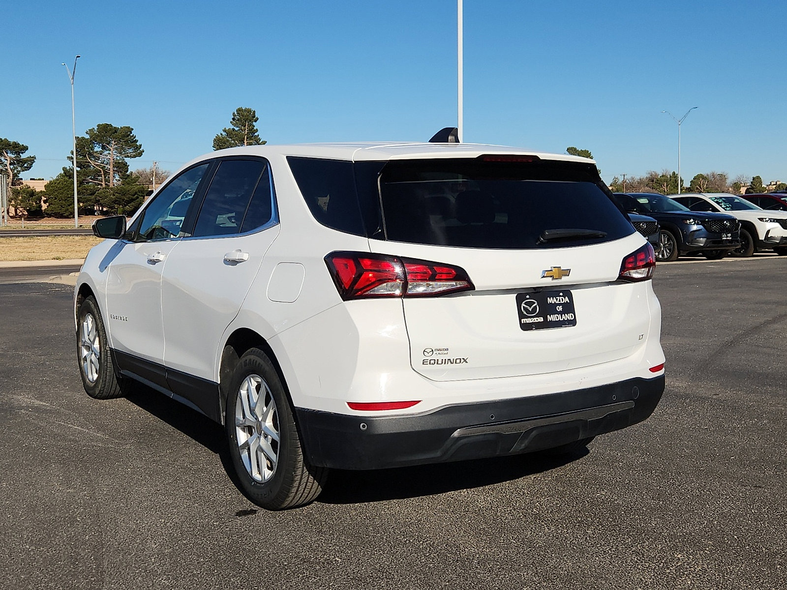 Used 2024 Chevrolet Equinox LT image 5