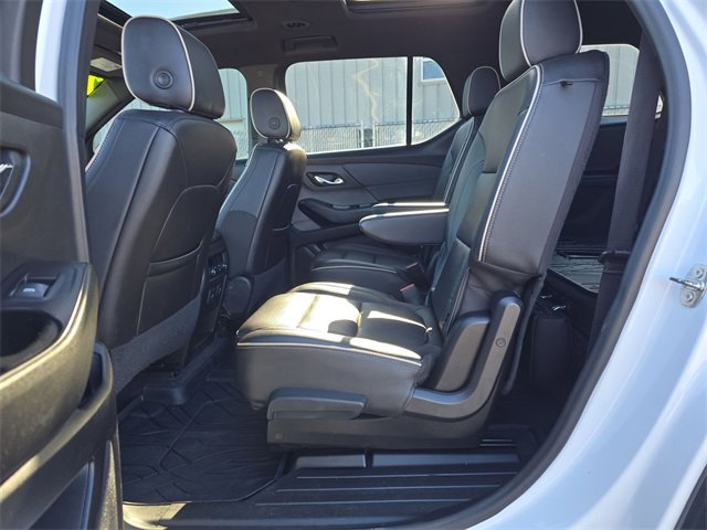 Used 2023 Chevrolet Traverse Premier w/ Redline Edition image 10