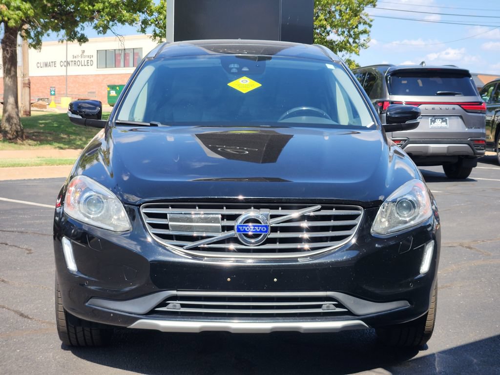 Used 2016 Volvo XC60 T5 Platinum FWD image 2