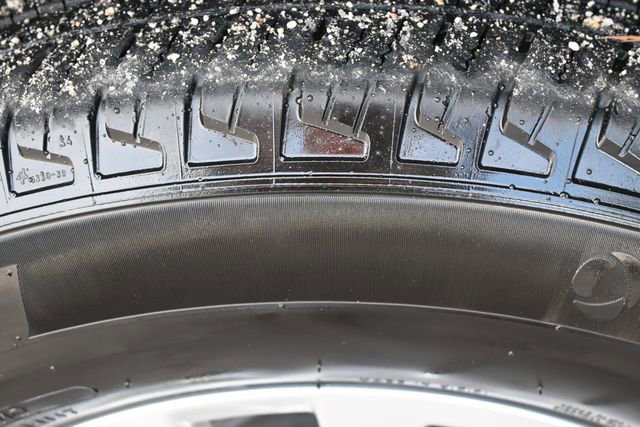 Used 2024 Chevrolet Tahoe LT image 27