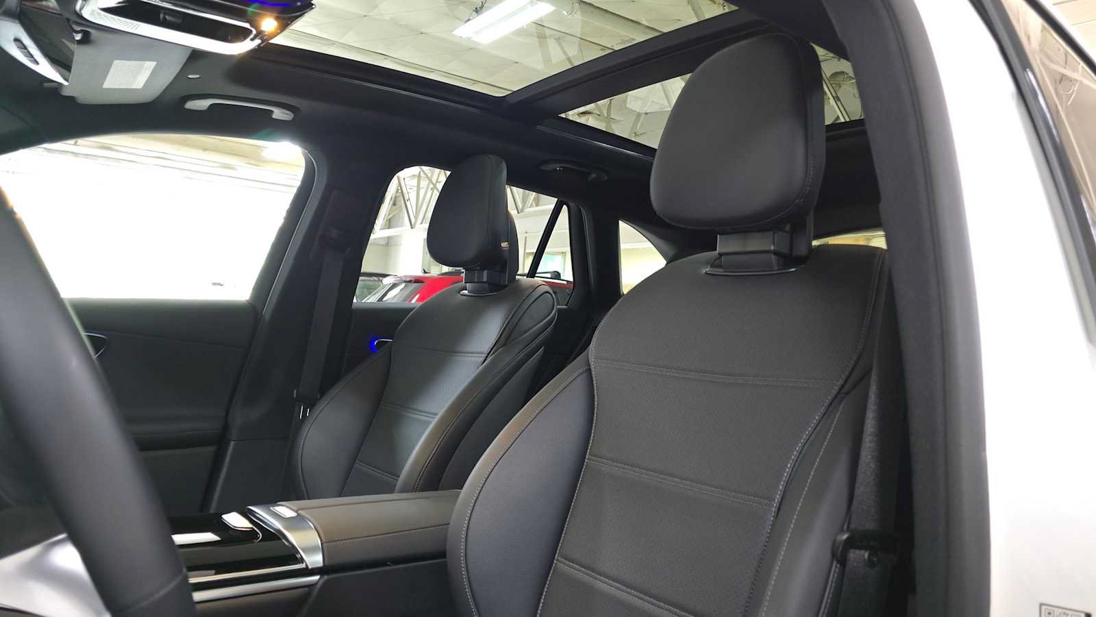 Certified 2026 Mercedes-Benz GLC 300 4MATIC image 21