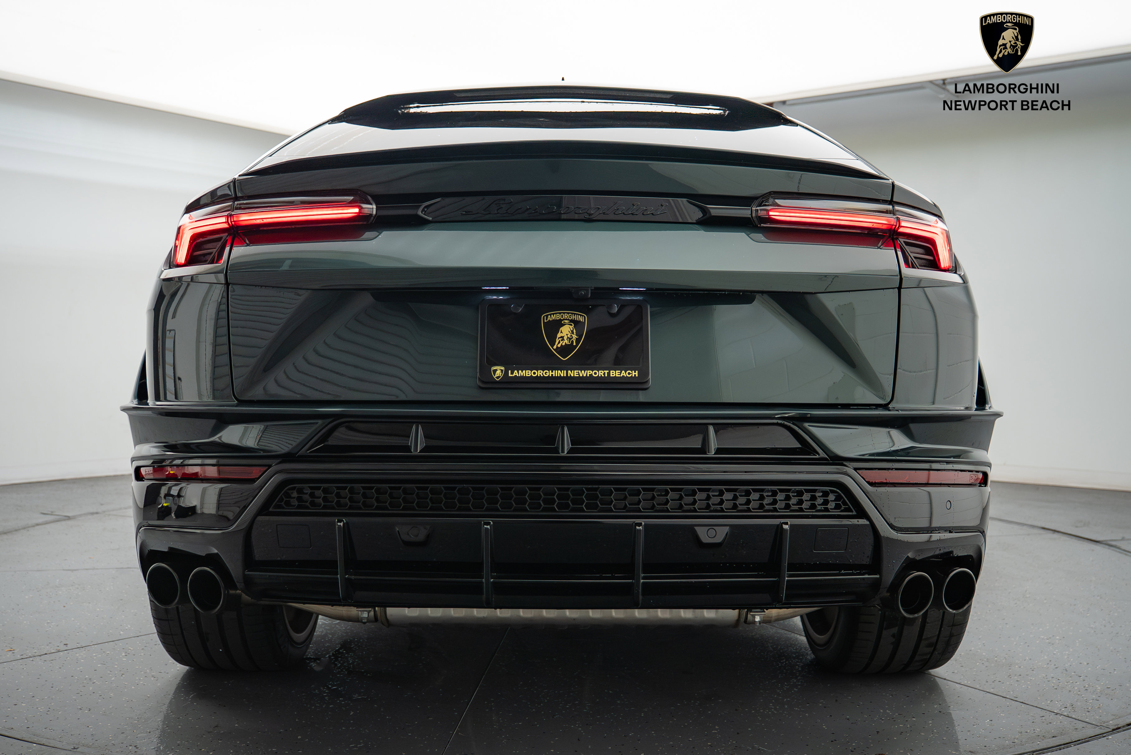 Used 2024 Lamborghini Urus S image 18