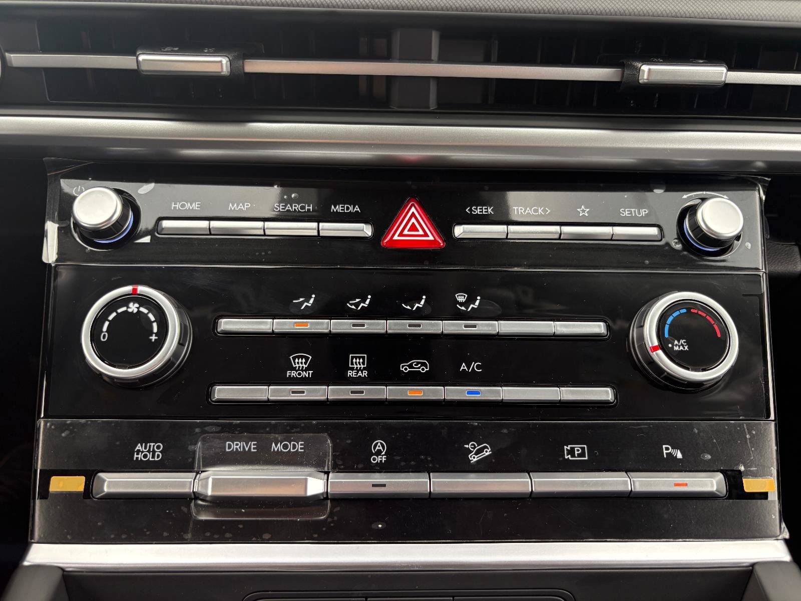 New 2026 Hyundai Santa Fe SE FWD image 19