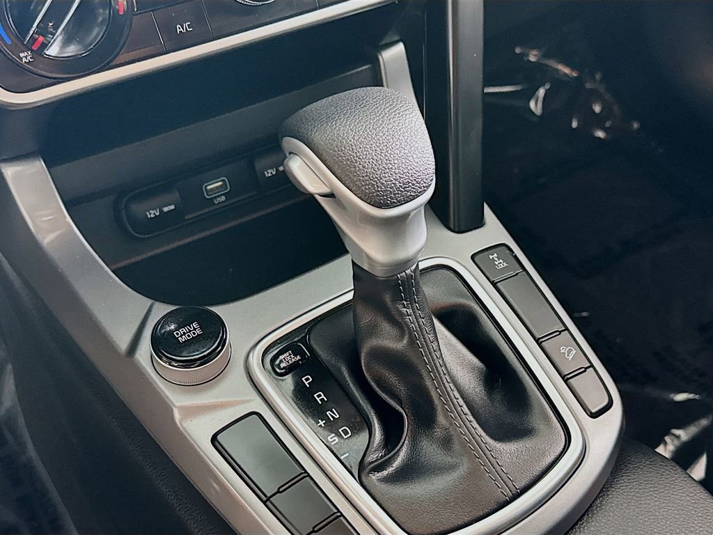 Used 2023 Kia Seltos LX AWD/4WD image 16