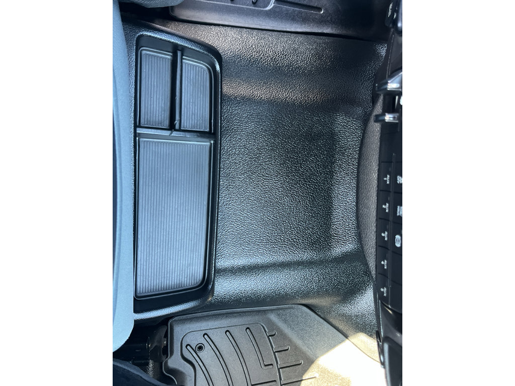 Used 2014 RAM 3500 Tradesman w/ Chrome Appearance Group AWD/4WD image 24