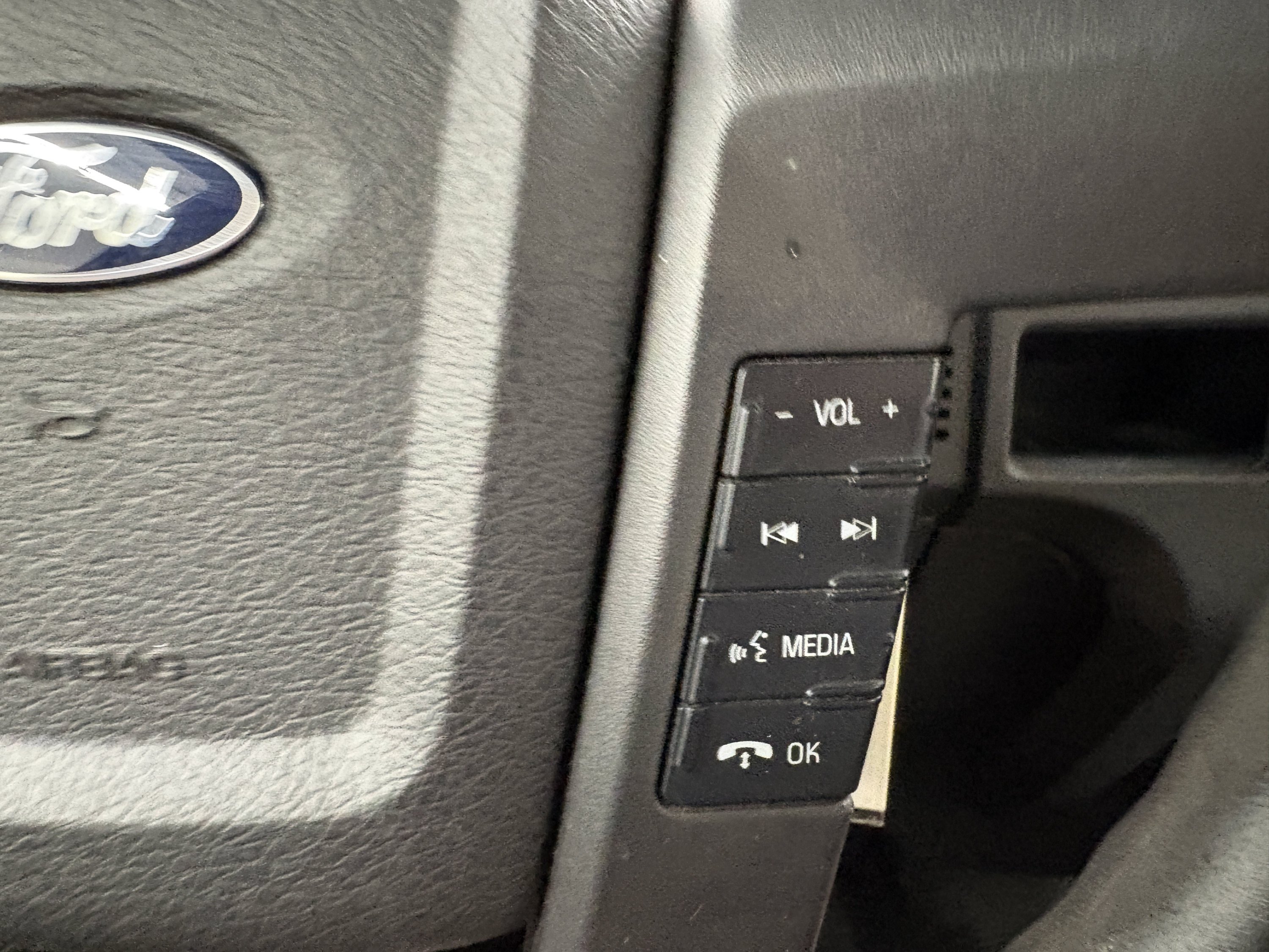 Used 2013 Ford F150 XL w/ Mid Equipment Group RWD image 24