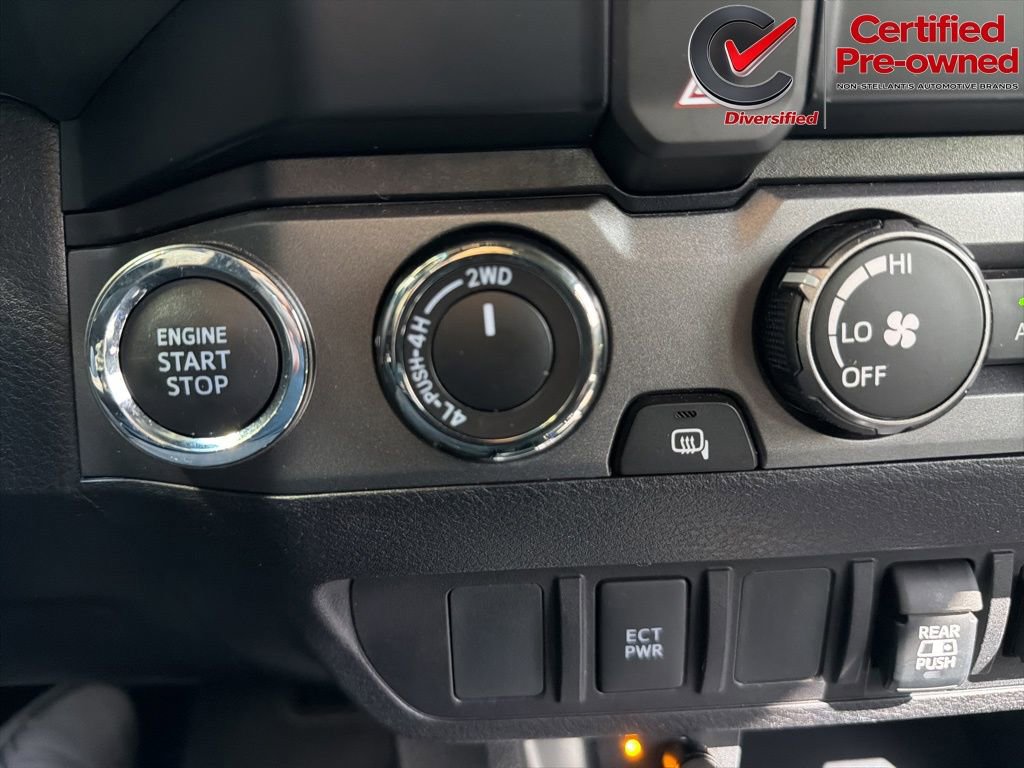 Used 2020 Toyota Tacoma TRD Off-Road AWD/4WD image 71