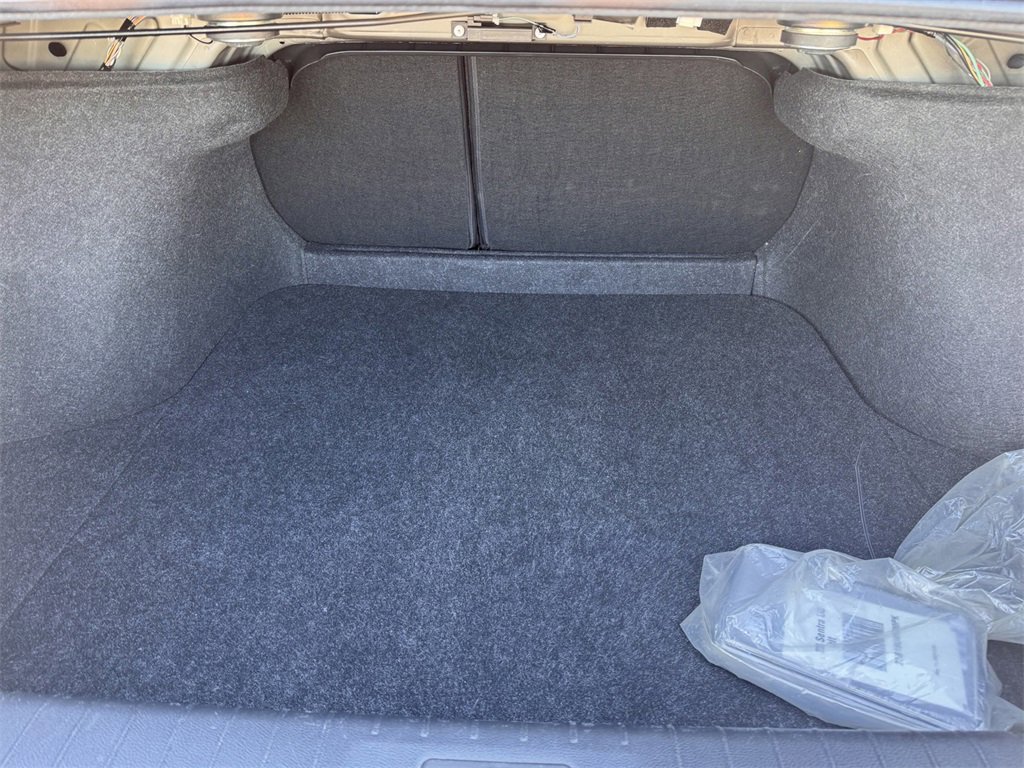 Used 2023 Nissan Sentra SV image 12