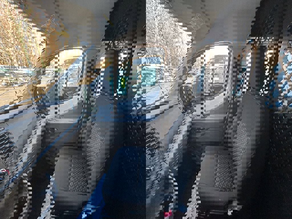 Used 2024 Ford Transit 250 Low Roof w/ Exterior Upgrade Package image 24