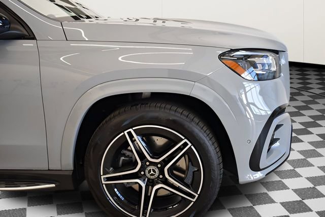 New 2026 Mercedes-Benz GLS 450 4MATIC image 13