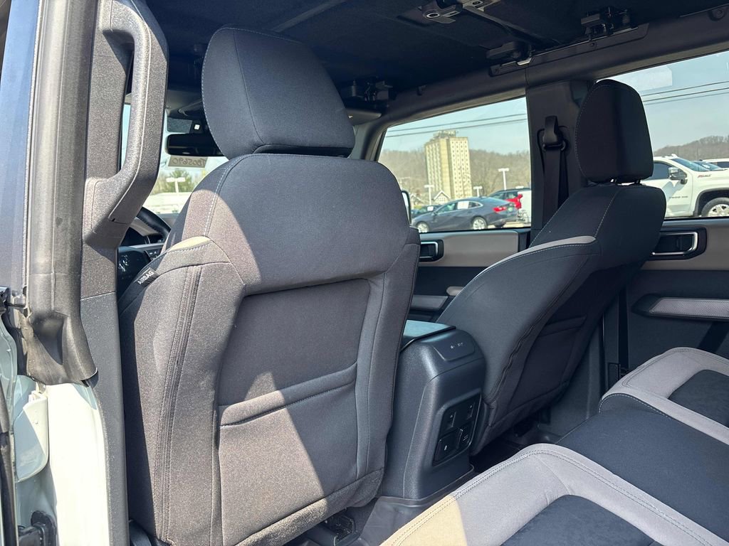 Used 2022 Ford Bronco Wildtrak AWD/4WD image 26