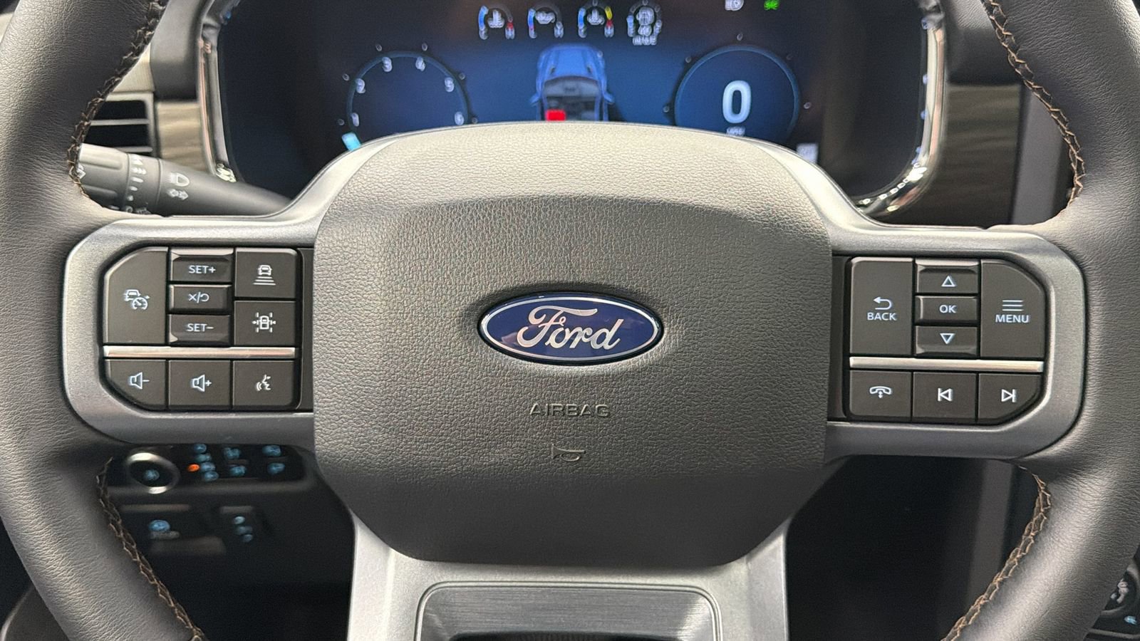 Used 2025 Ford F150 Lariat w/ Tow/Haul Package image 27