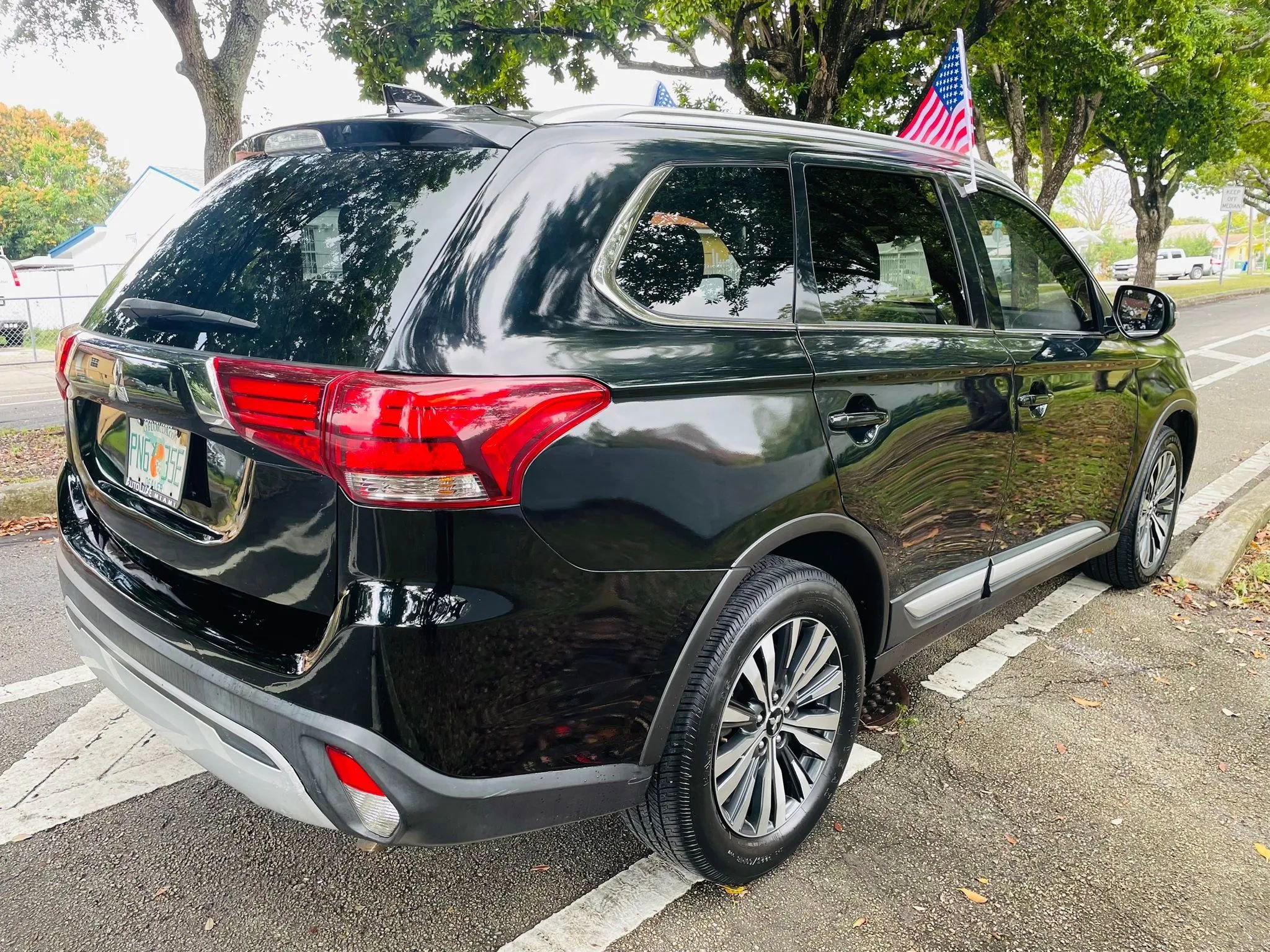Used 2020 Mitsubishi Outlander SEL FWD image 5