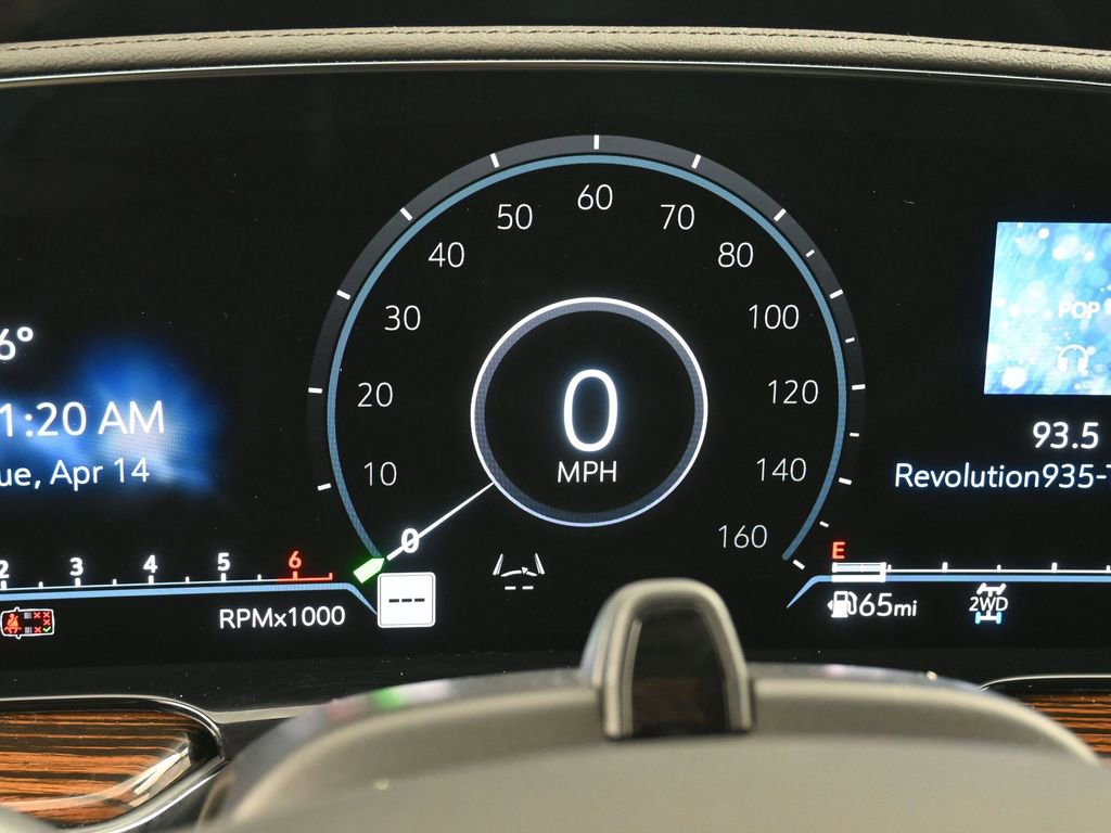 Used 2024 Cadillac Escalade ESV Premium Luxury w/ Performance Package image 9