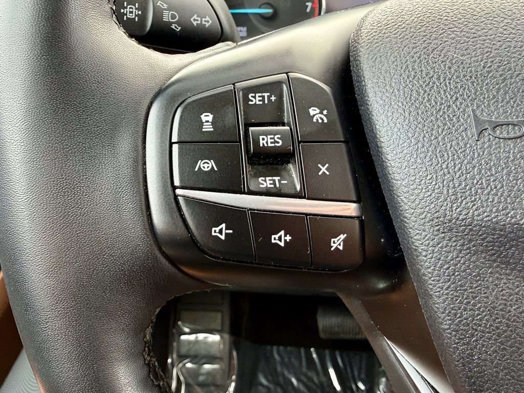 Certified 2024 Ford Maverick Lariat w/ FX4 Off-Road Package AWD/4WD image 27