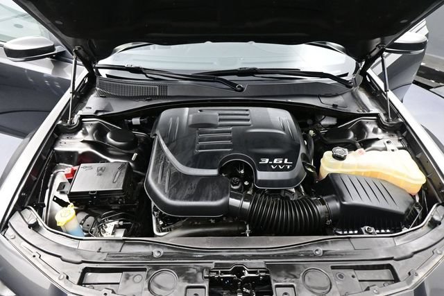 Used 2023 Chrysler 300 S RWD image 12