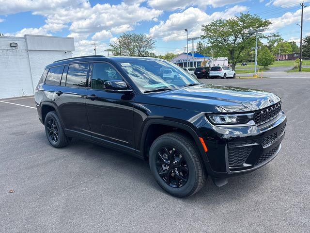 New 2026 Jeep Grand Cherokee L 4WD image 2