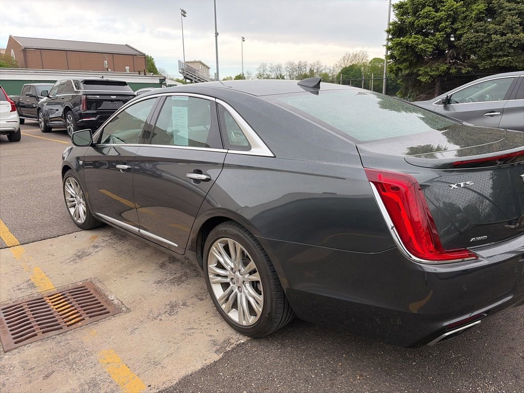 Used 2018 Cadillac XTS Luxury AWD/4WD image 9