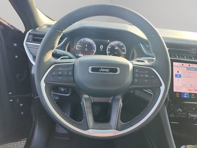 New 2025 Jeep Grand Cherokee L Limited w/ Luxury Tech Group II image 10