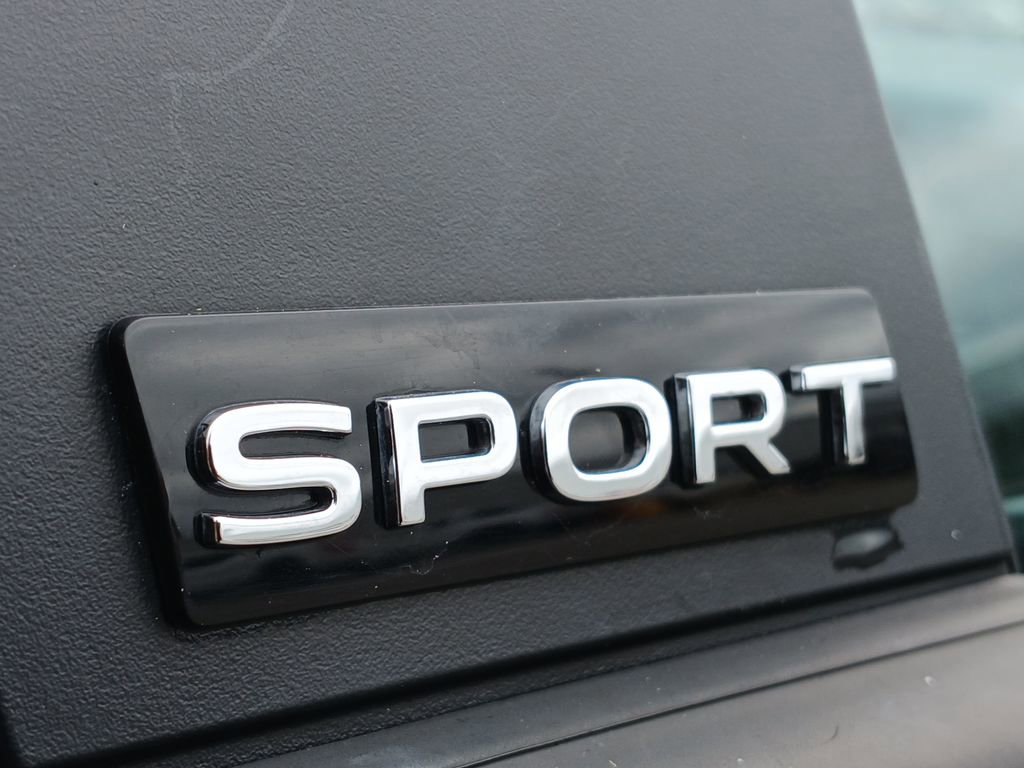 Used 2025 Volkswagen Jetta Sport image 20