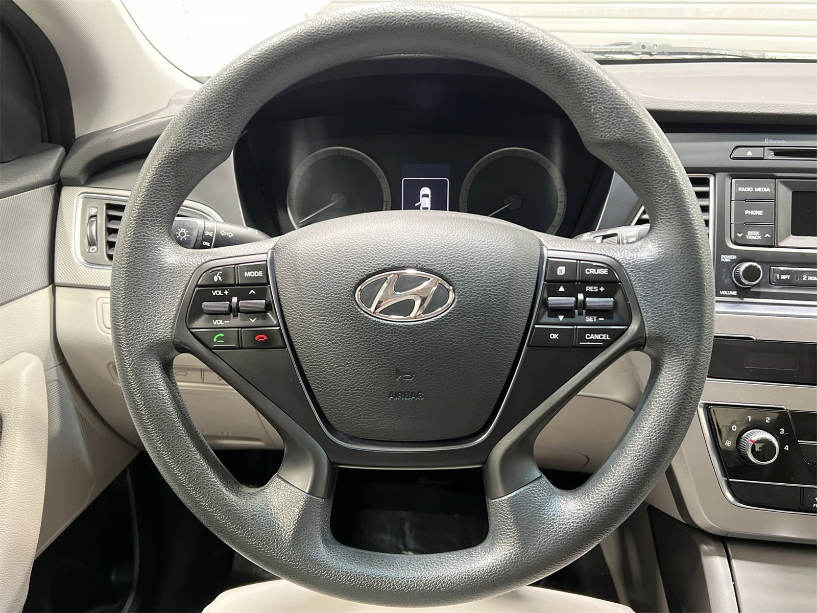 Used 2015 Hyundai Sonata SE image 14