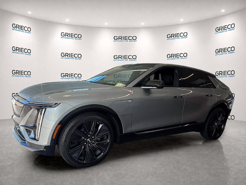 Used 2025 Cadillac Lyriq Sport w/ LPO, Floor Liner Package AWD/4WD image 3