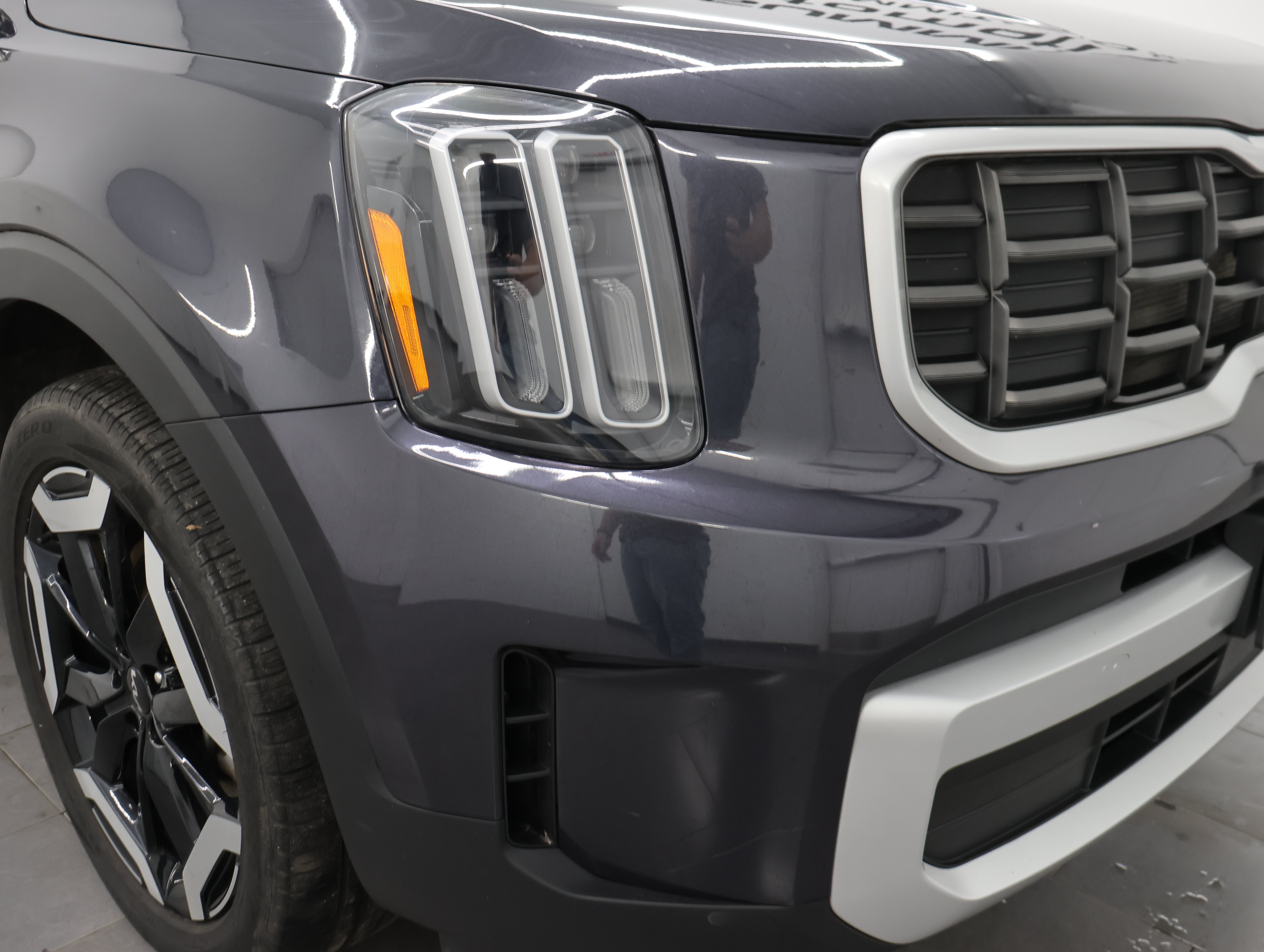 Used 2025 Kia Telluride S AWD/4WD image 25
