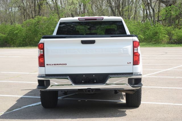 Used 2022 Chevrolet Silverado 1500 LT AWD/4WD image 11