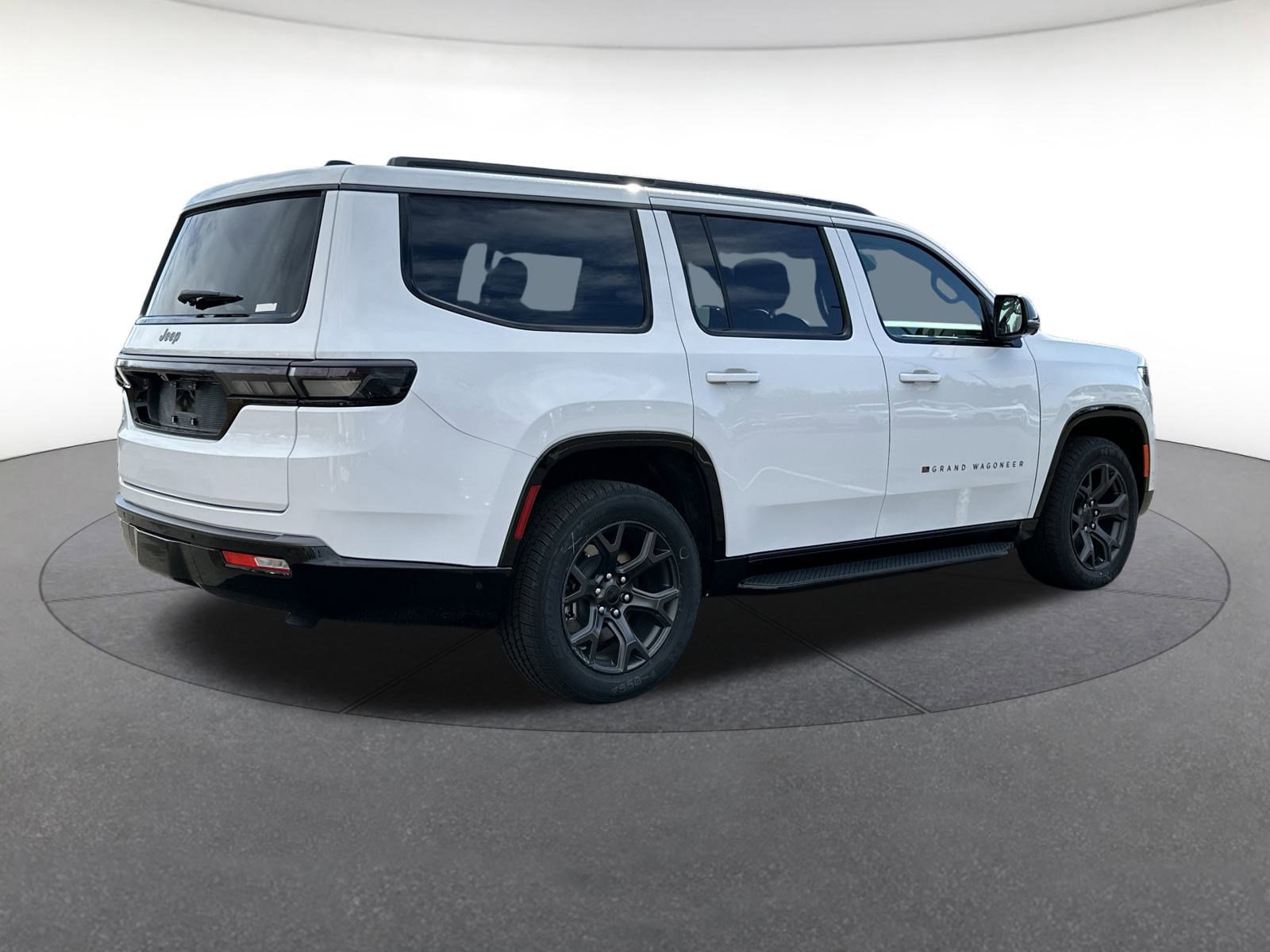 New 2026 Jeep Grand Wagoneer Limited w/ Convenience Group I image 5
