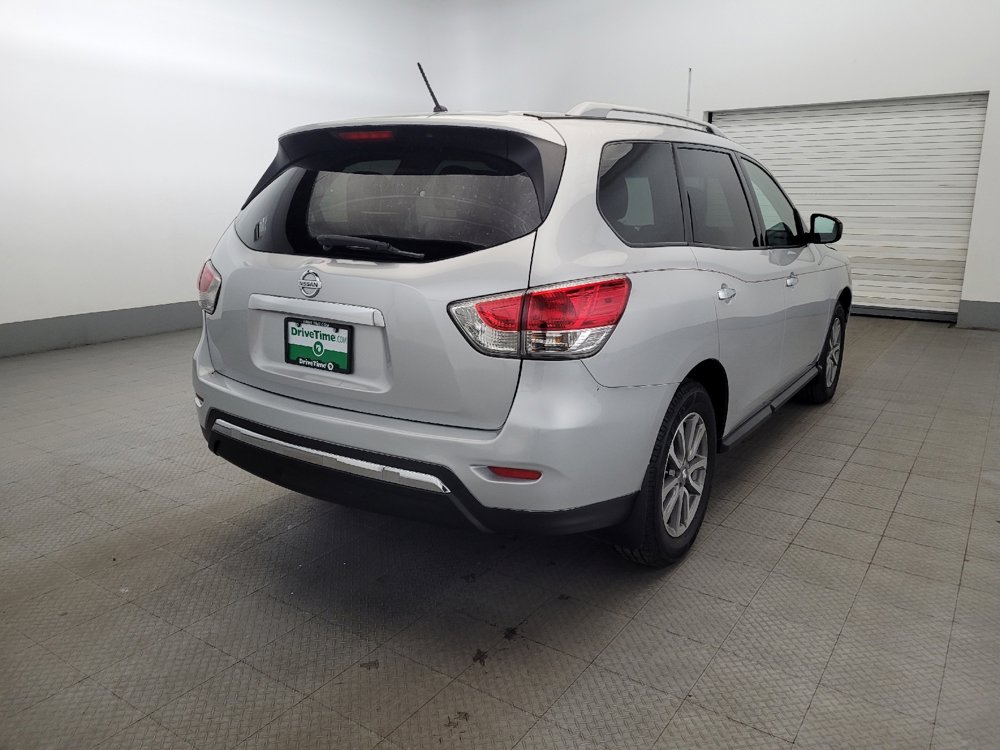 Used 2016 Nissan Pathfinder S AWD/4WD image 9