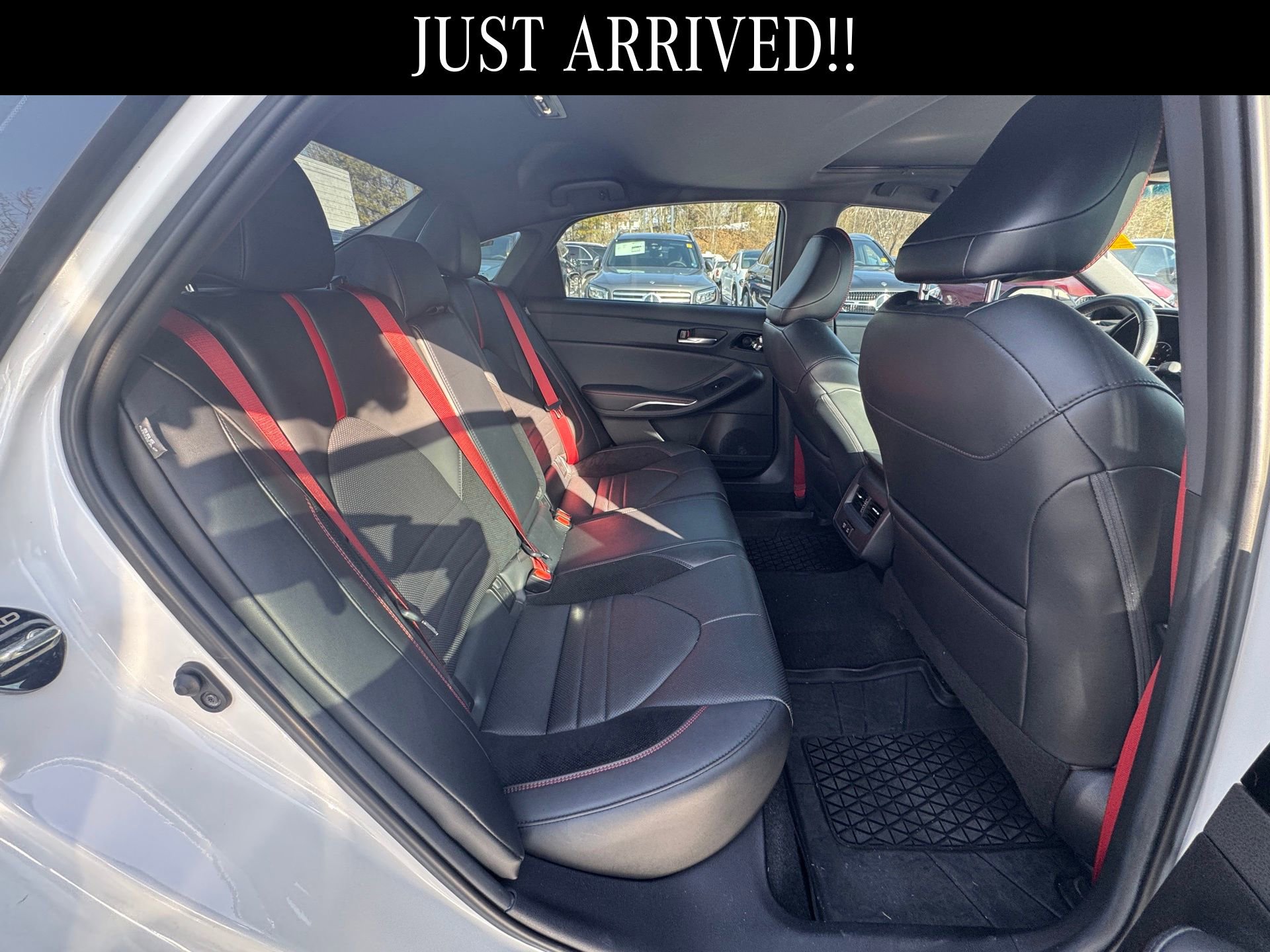 Used 2021 Toyota Avalon TRD image 11