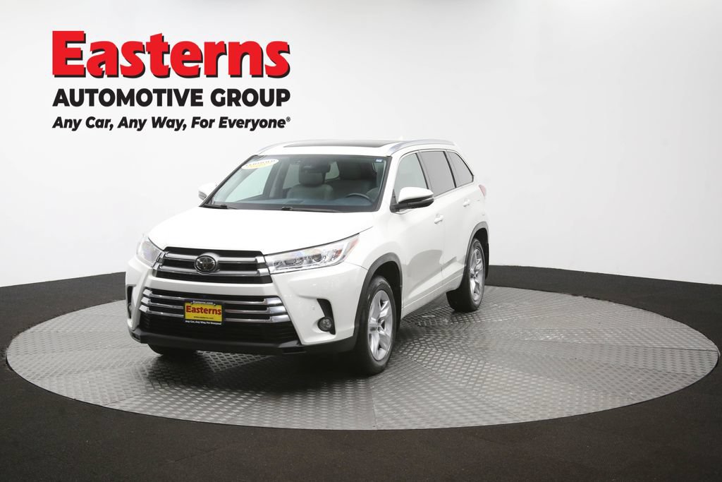 Used 2017 Toyota Highlander Limited Platinum AWD/4WD image 60