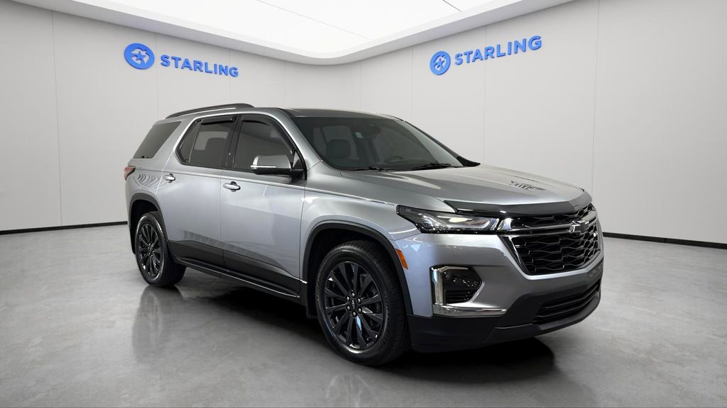 Used 2023 Chevrolet Traverse RS image 13