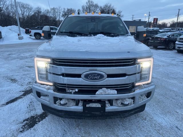 Used 2019 Ford F350 Lariat w/ Lariat Ultimate Package video 3