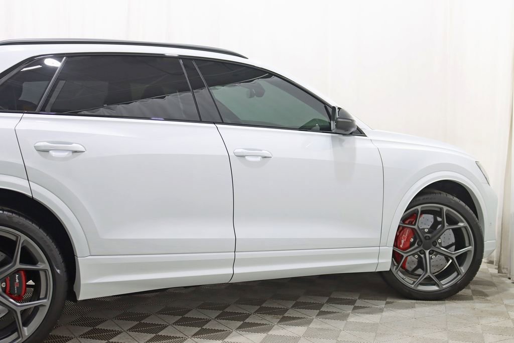 Used 2026 Audi RS Q8 performance image 11