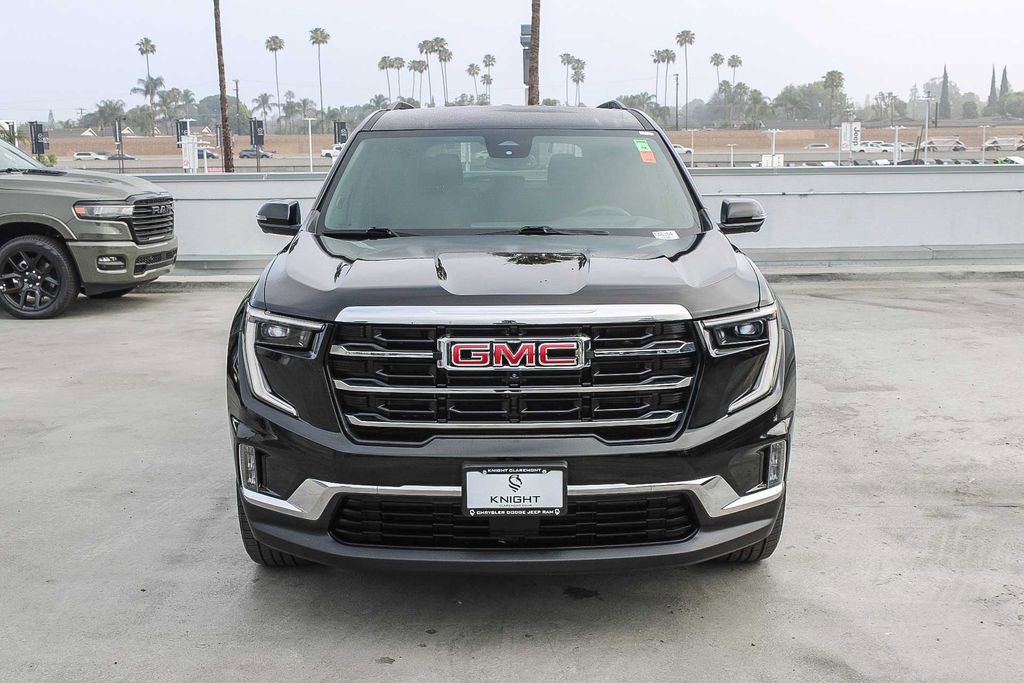 Used 2024 GMC Acadia Elevation AWD/4WD image 2