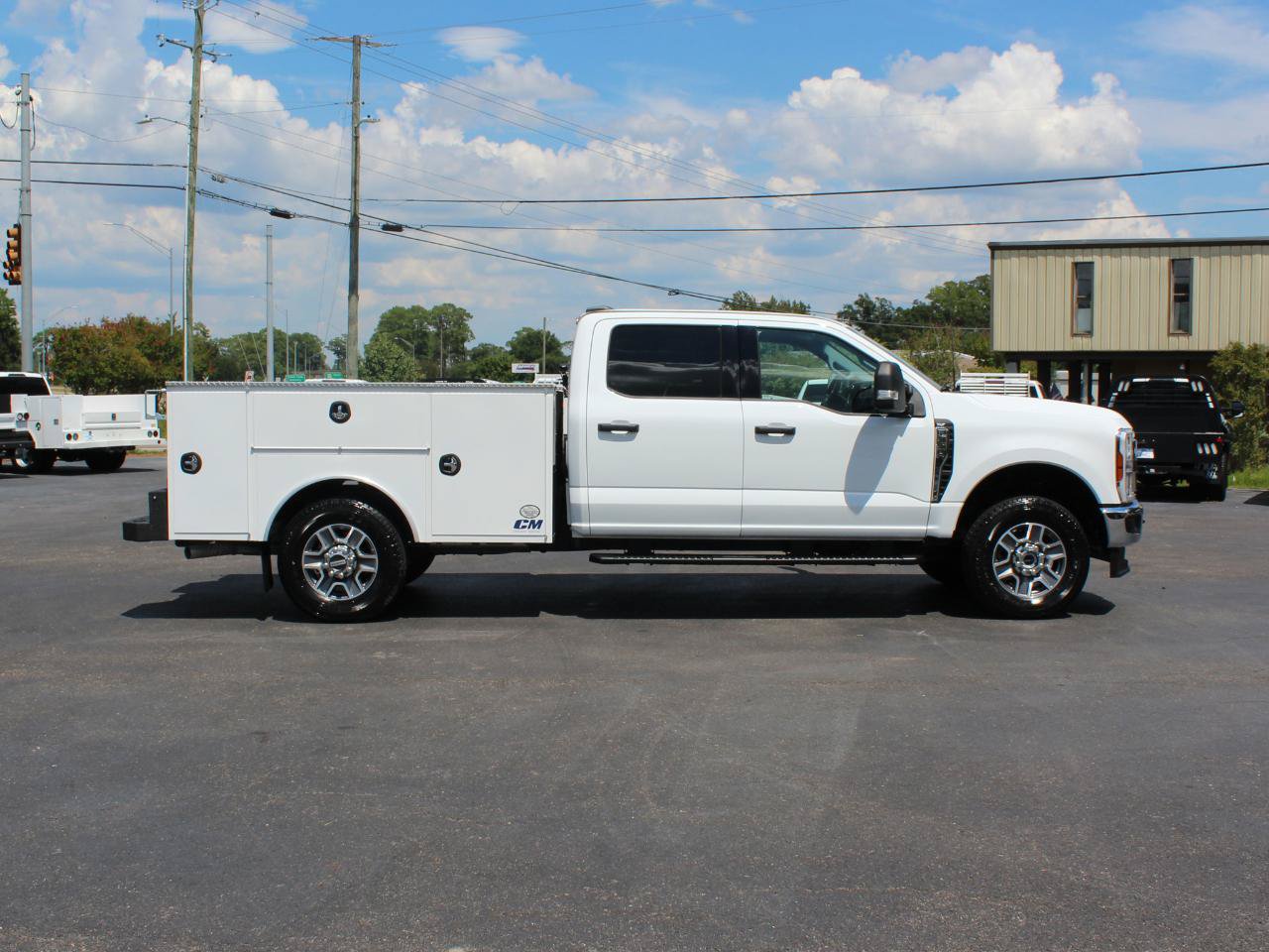 Used 2025 Ford F350 XLT AWD/4WD image 7