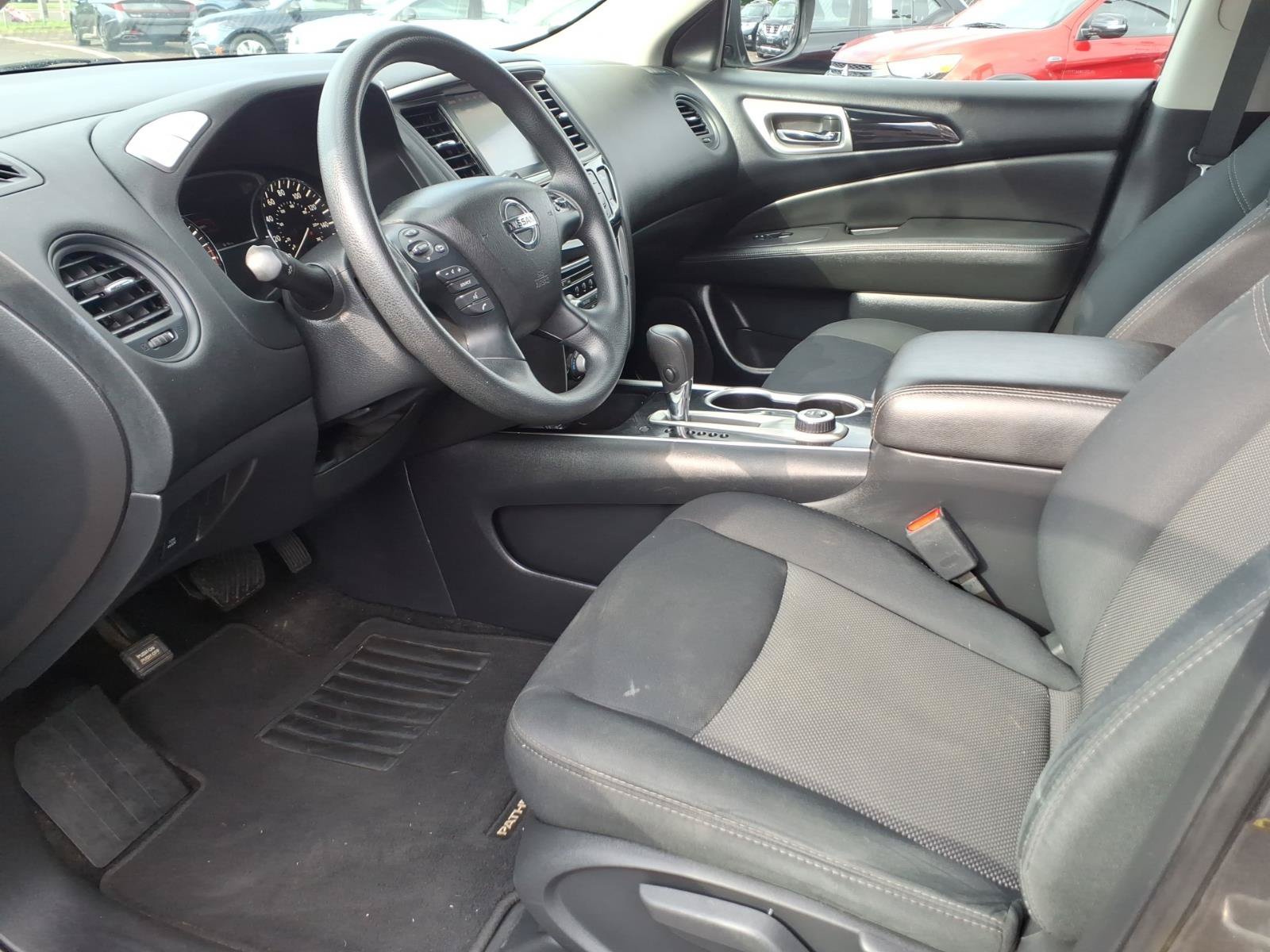 Used 2019 Nissan Pathfinder S AWD/4WD image 11
