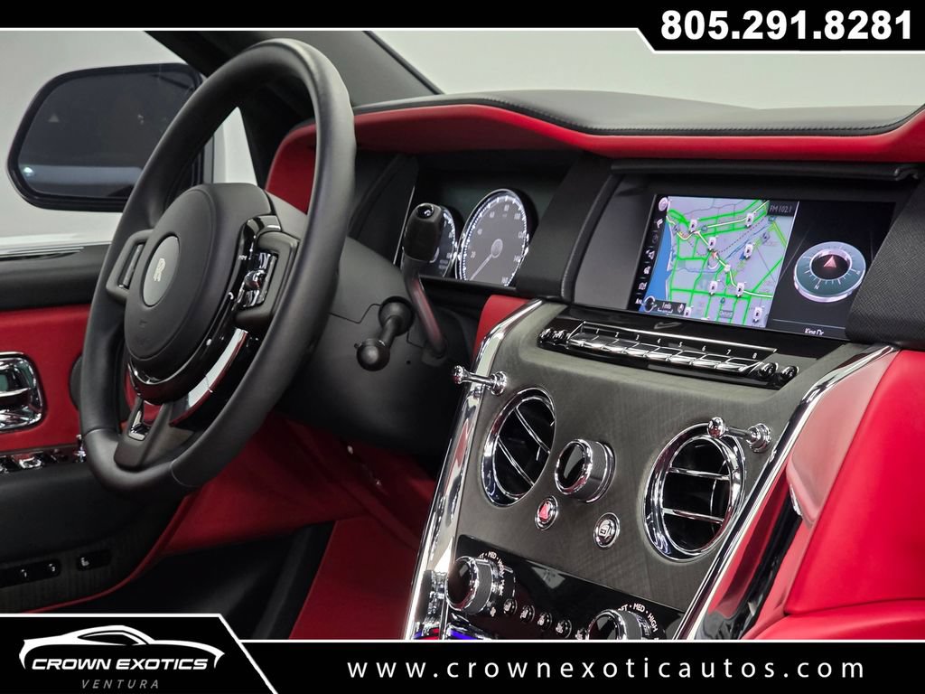 Used 2022 Rolls-Royce Cullinan w/ Interior Detailing Package AWD/4WD image 10