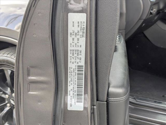 Used 2020 Dodge Durango SXT AWD/4WD image 25