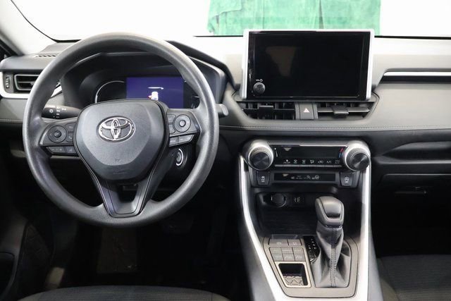 Used 2024 Toyota RAV4 LE image 13
