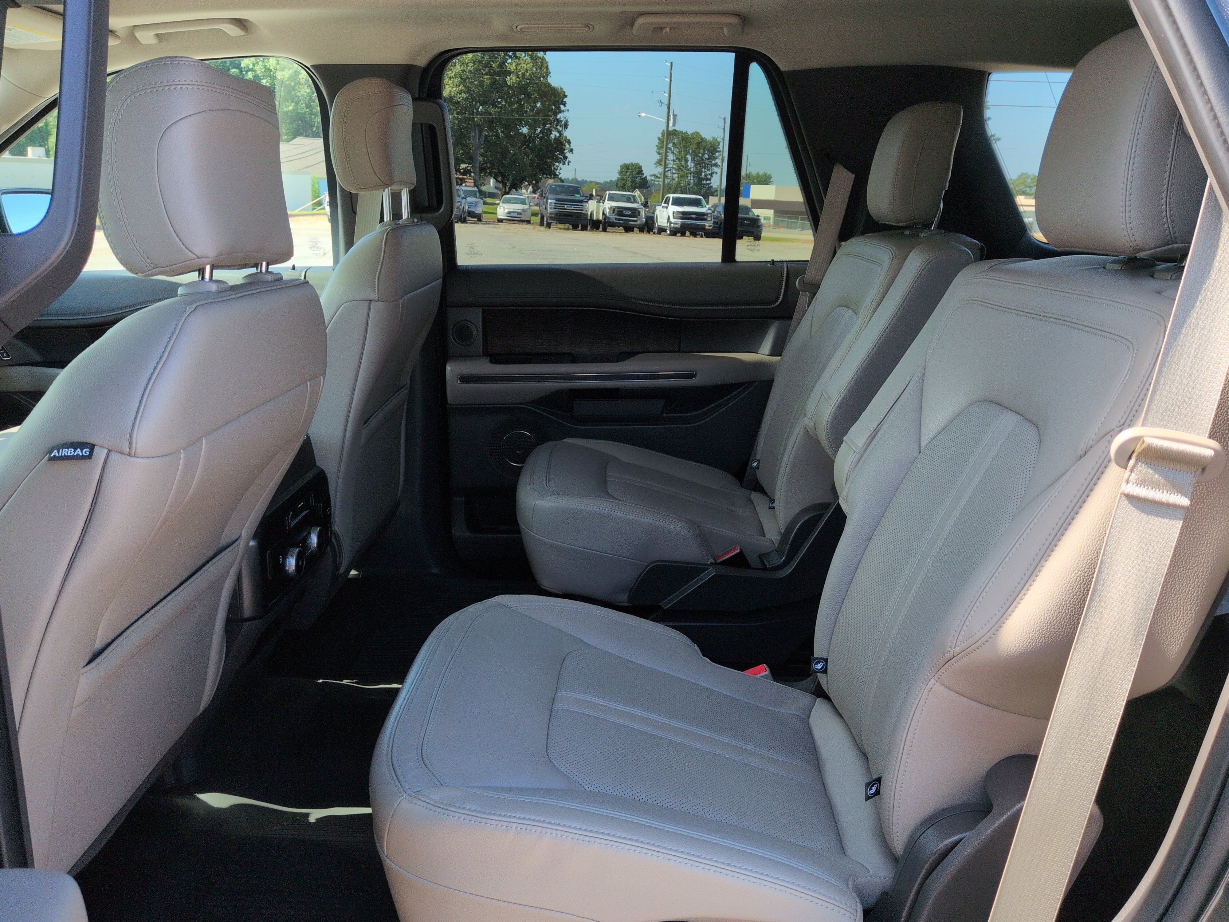 Certified 2020 Ford Expedition Limited w/ Equipment Group 302A RWD image 12