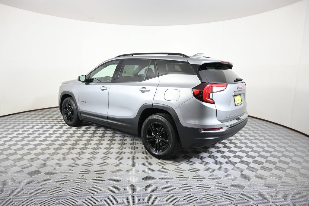 Used 2023 GMC Terrain AT4 w/ Tech Package AWD/4WD image 4
