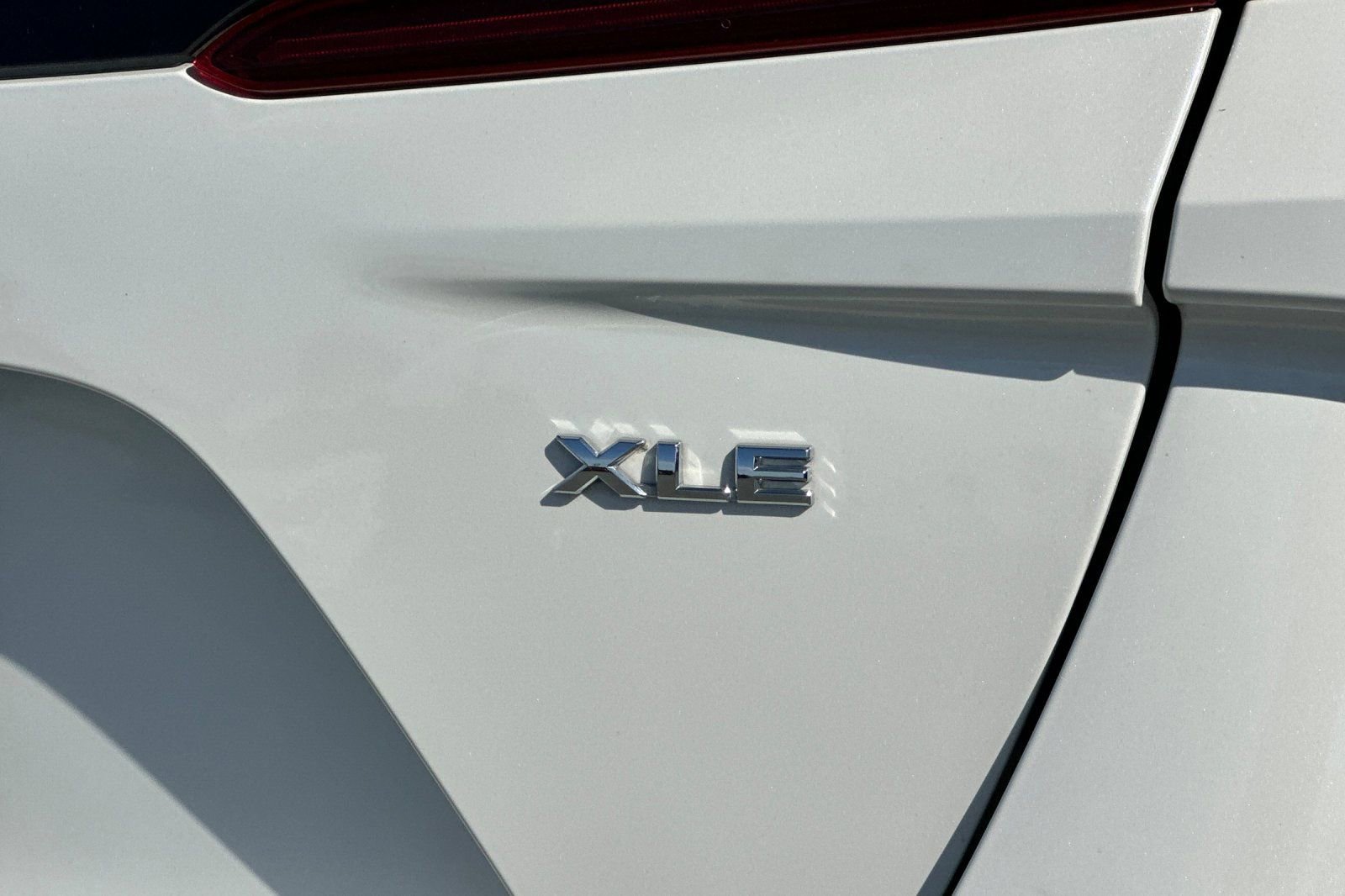 Used 2020 Toyota Prius Prime XLE image 27