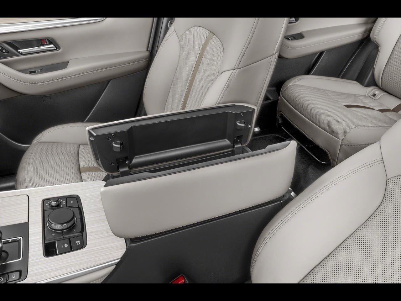 New 2025 MAZDA CX-90 3.3 Turbo w/ Premium Plus Pkg image 16